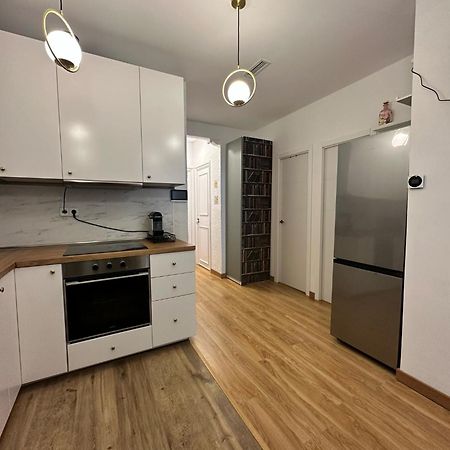 Mi Casa Es Tu Casa Apartment Оспиталет де Лобрегат Екстериор снимка