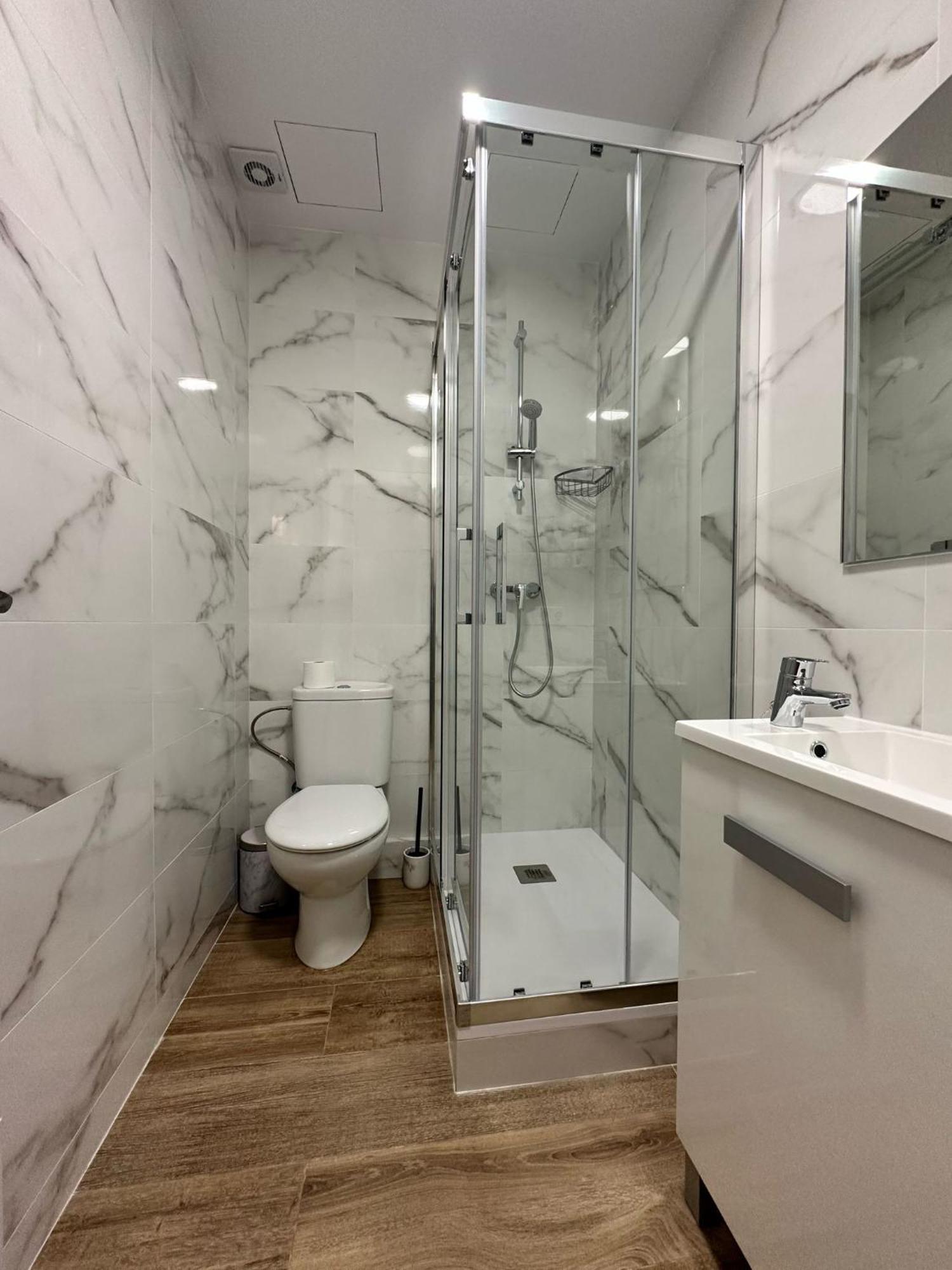 Mi Casa Es Tu Casa Apartment Оспиталет де Лобрегат Екстериор снимка